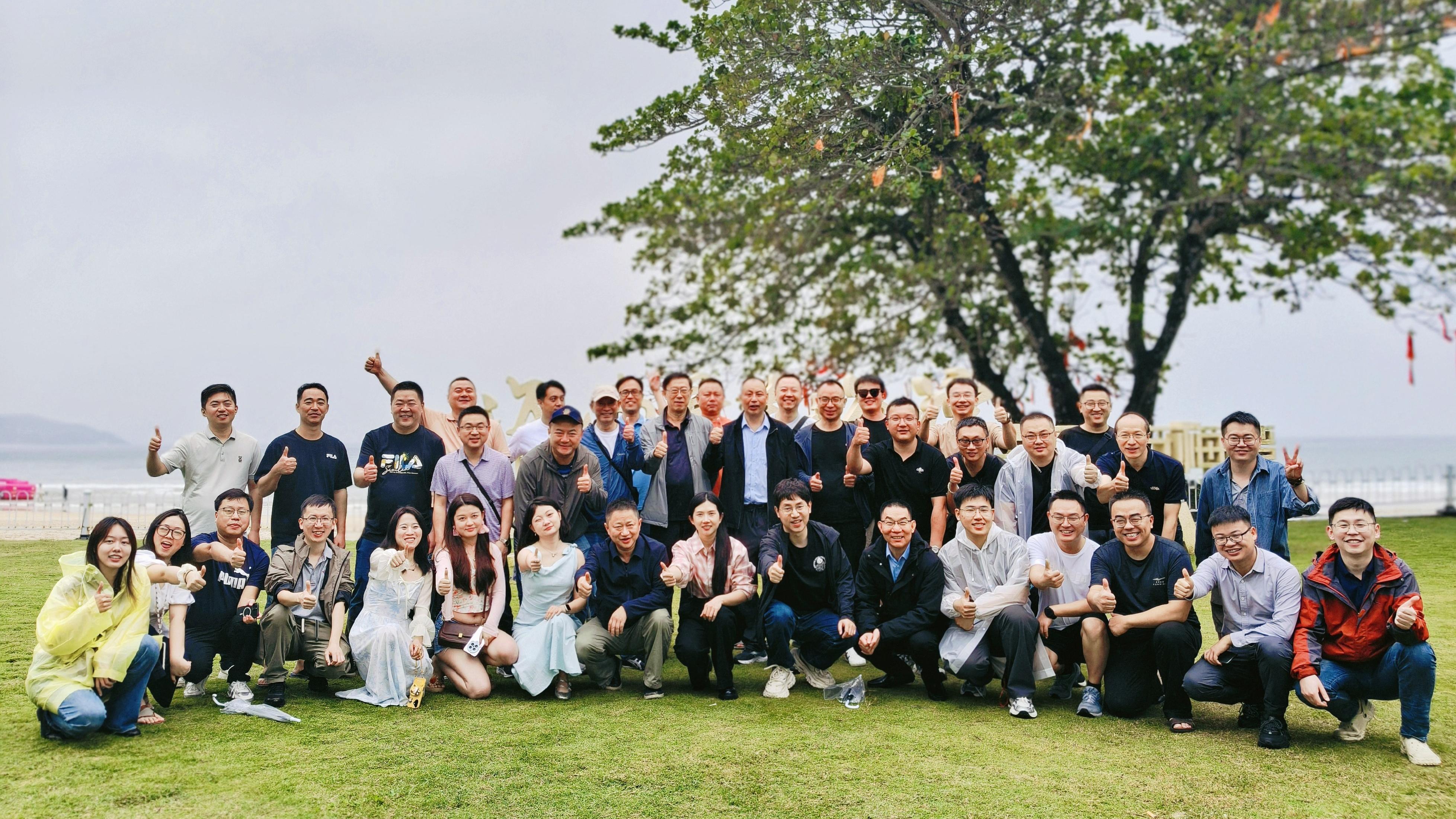 The annual meeting of all sales staff of SUSTAR in Sanya, Hainan, China in January 2026 (1)